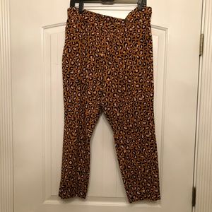 Old Navy Leopard Print Pixie Pant - 14/16